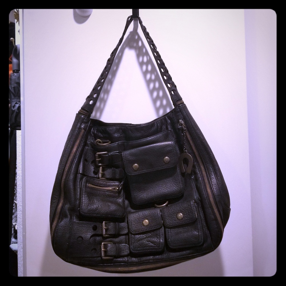 Lucky horseshoe multi-compartment purse.
